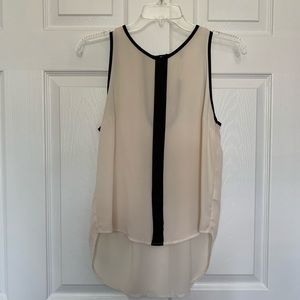 S Cream Top w Black Stripe